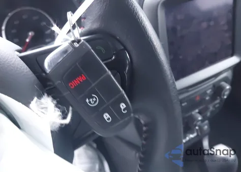 2022 Jeep Renegade Trailhawk 4X4 from USA, damaged, VIN ZACNJDC18NPN97136